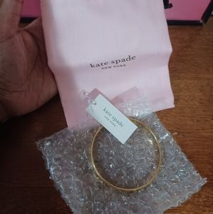 Kate Spade bangle bracelet ☘️ with dust bag !
